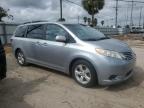 TOYOTA SIENNA LE photo