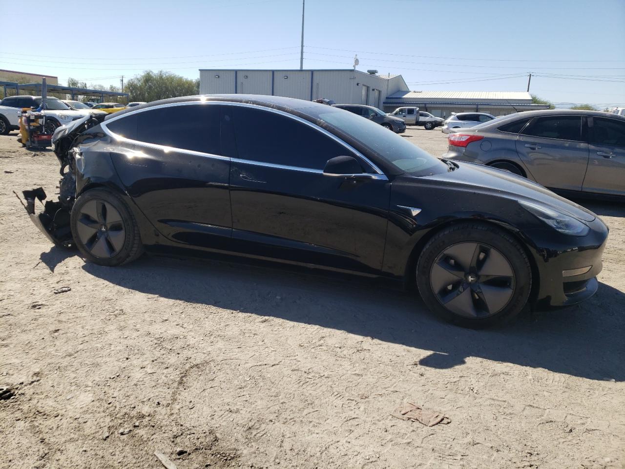 Lot #2972739621 2018 TESLA MODEL 3