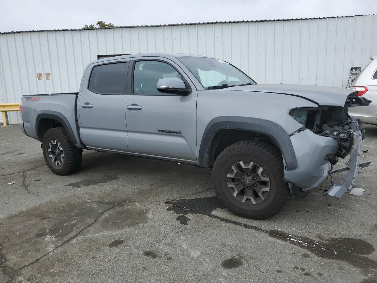 Lot #3022926074 2020 TOYOTA TACOMA DOU