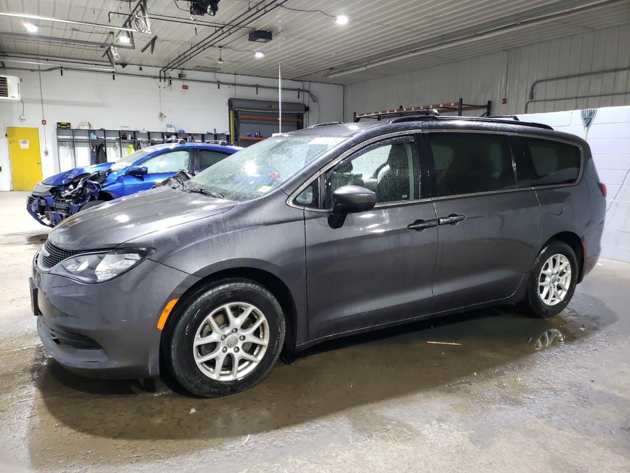 Lot #2843419647 2020 CHRYSLER VOYAGER LX