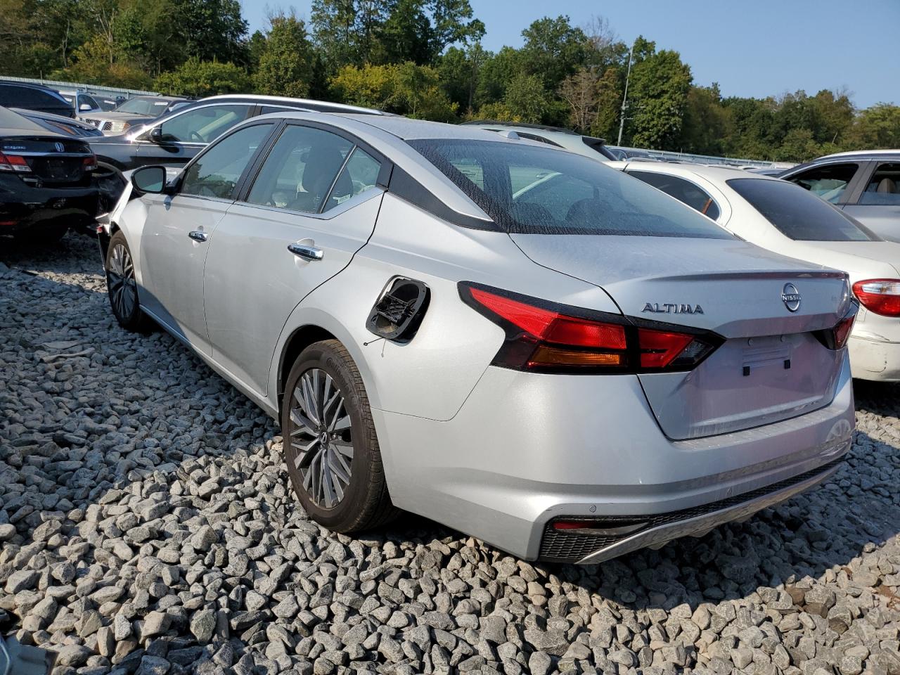 Lot #2828395384 2023 NISSAN ALTIMA SV