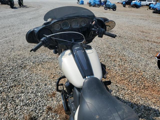 2023 HARLEY-DAVIDSON FLHXST - 1HD1ABL16PB627588