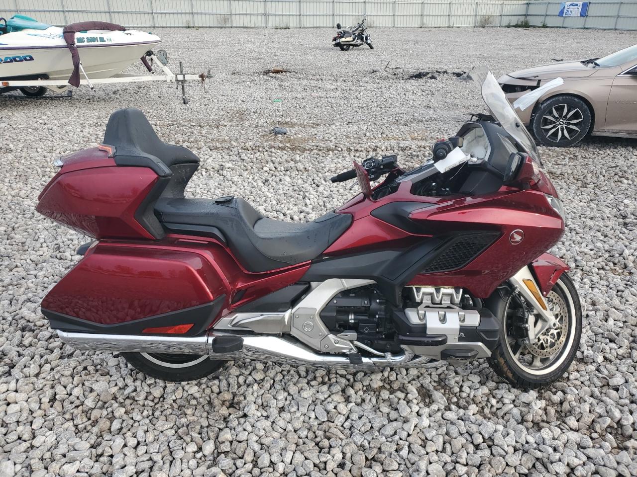 JH2SC7905JK001265 HONDA GL1800 2018