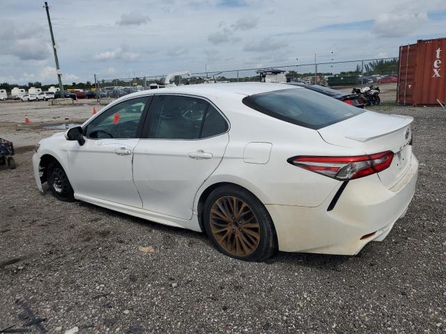 2018 TOYOTA CAMRY L - 4T1B11HK9JU583496