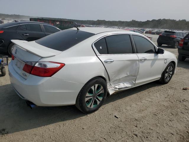 VIN 1HGCR2F36FA182064 2015 Honda Accord, LX no.3