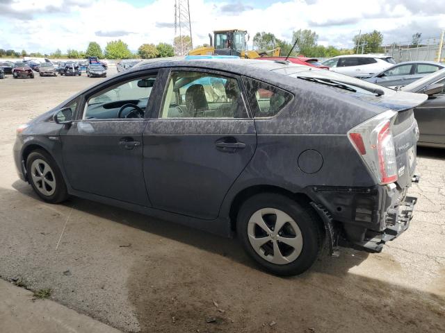 VIN JTDKN3DUXD1677937 2013 Toyota Prius no.2