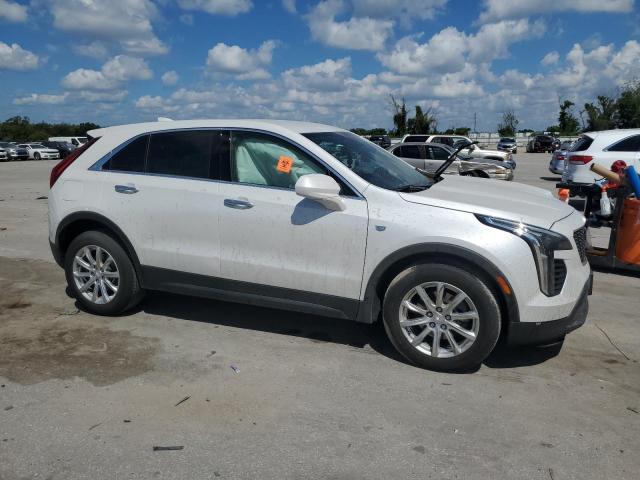 VIN 1GYAZAR47LF039864 2020 Cadillac XT4, Luxury no.4