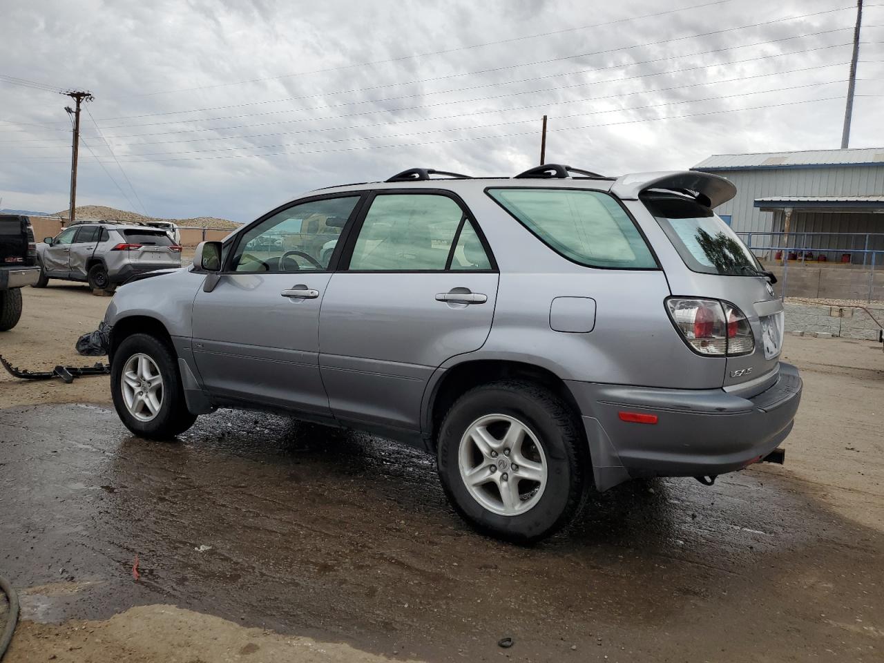 Lot #2860430012 2002 LEXUS RX 300