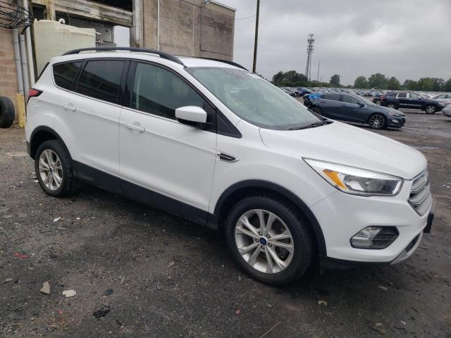 2018 FORD ESCAPE SE - 1FMCU9GD1JUB74843