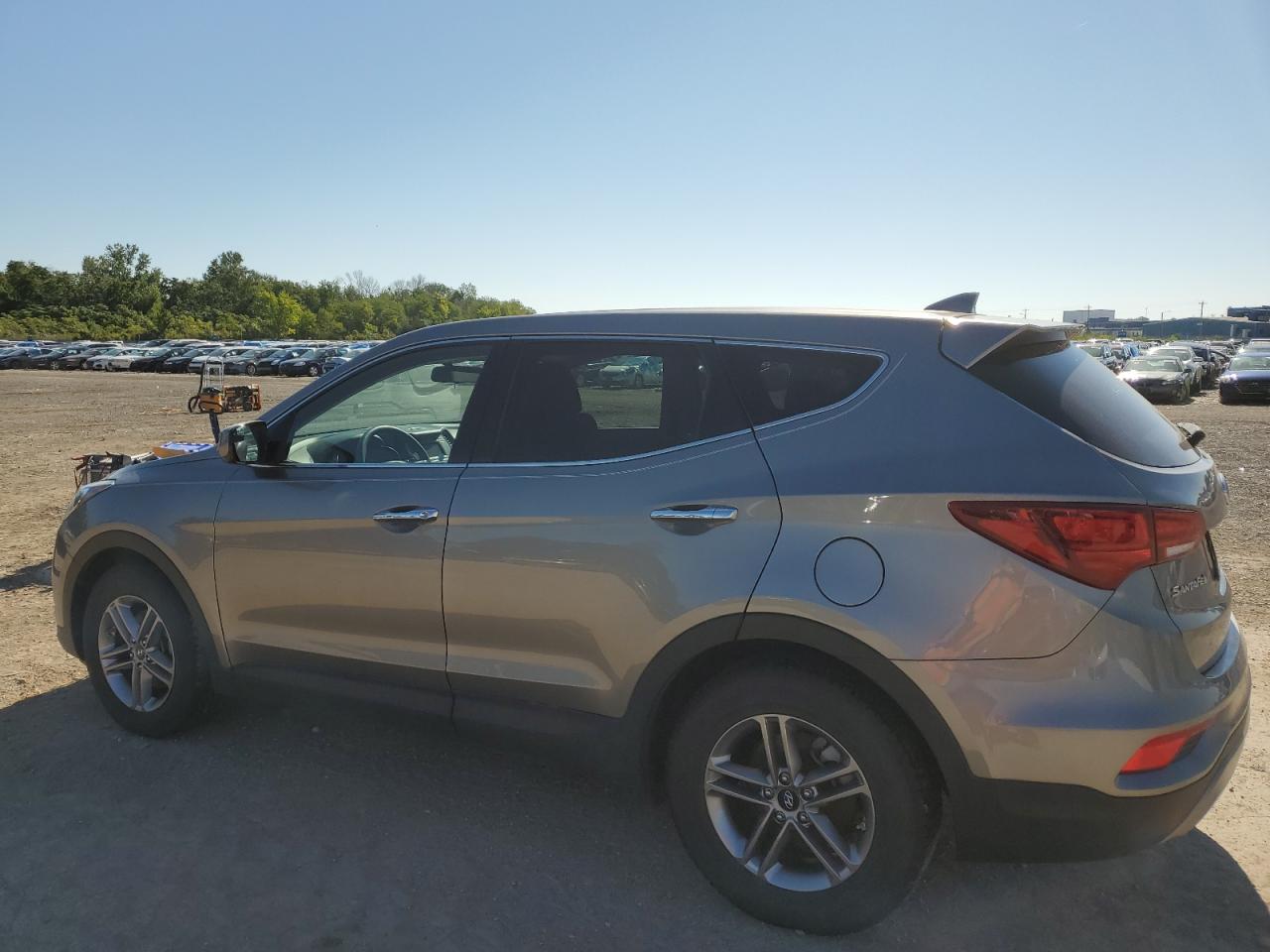 Lot #3026183277 2017 HYUNDAI SANTA FE S