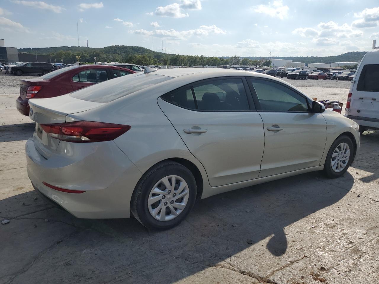 Lot #2842701273 2017 HYUNDAI ELANTRA SE