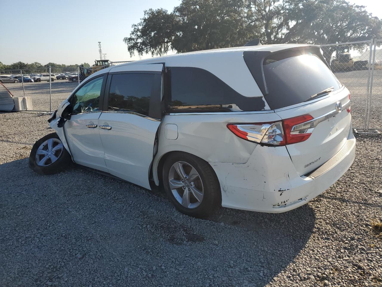 Lot #2986854023 2020 HONDA ODYSSEY EX