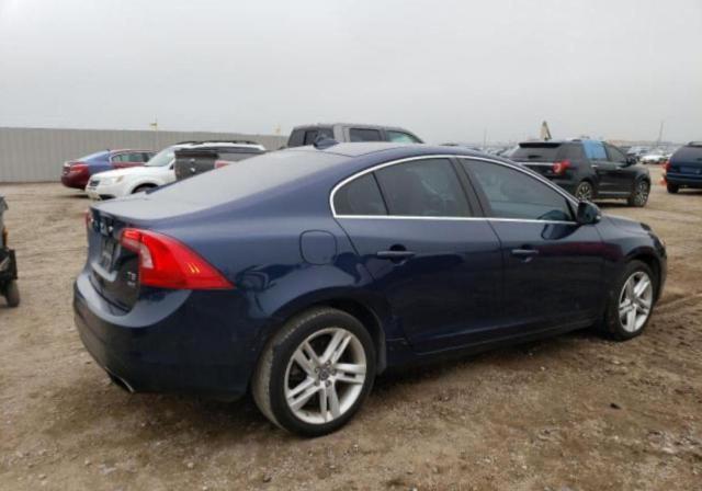 VIN YV140MFK6F2355263 2015 Volvo S60, Premier no.4