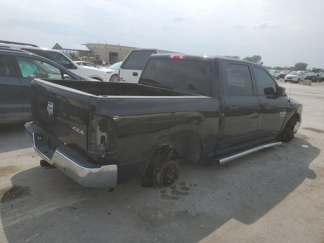 Lot #2989515863 2019 RAM 1500 CLASS