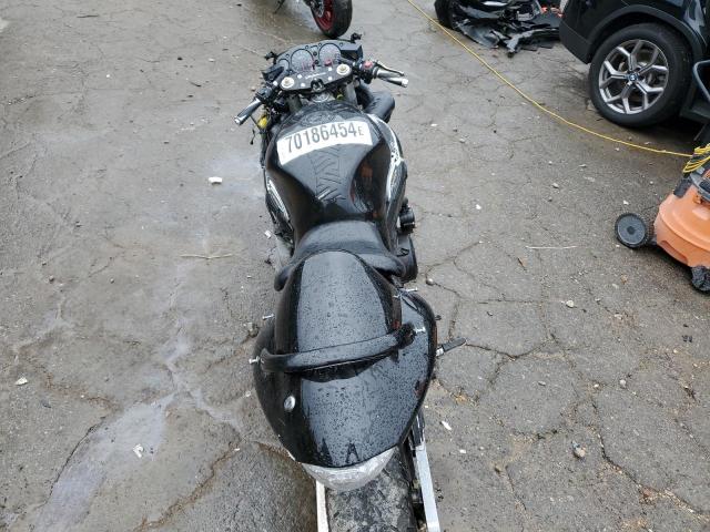 2004 SUZUKI GSX1300 R - JS1GW71A742100839