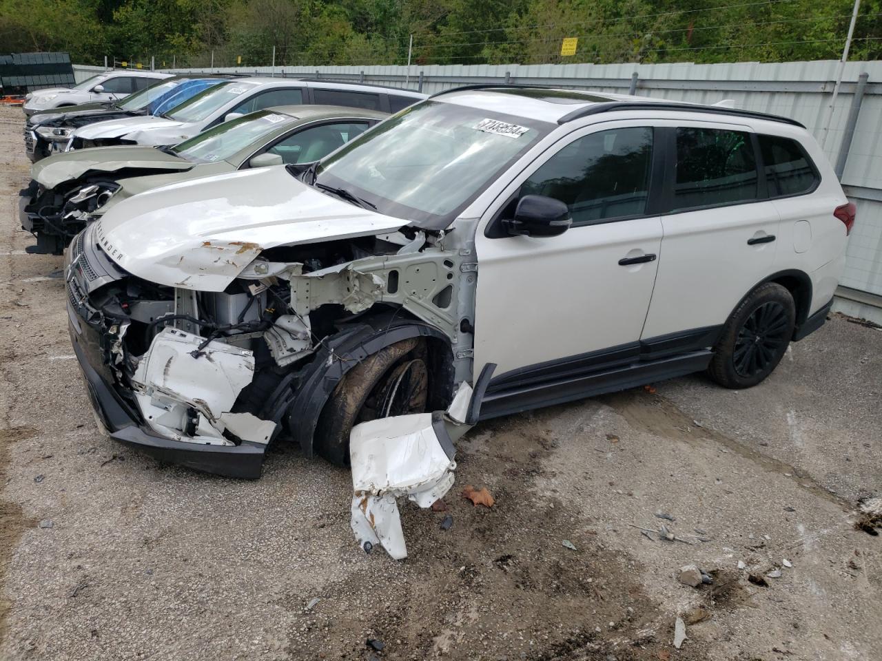 Mitsubishi Outlander 2020 Wagon body style