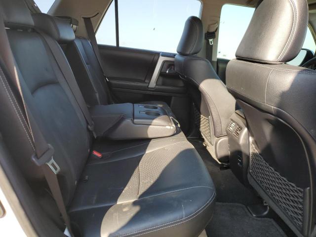 2018 TOYOTA 4RUNNER SR - JTEZU5JR5J5189198