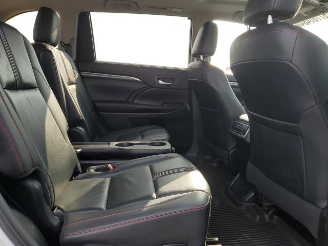 2019 TOYOTA HIGHLANDER - 5TDJZRFH8KS598592