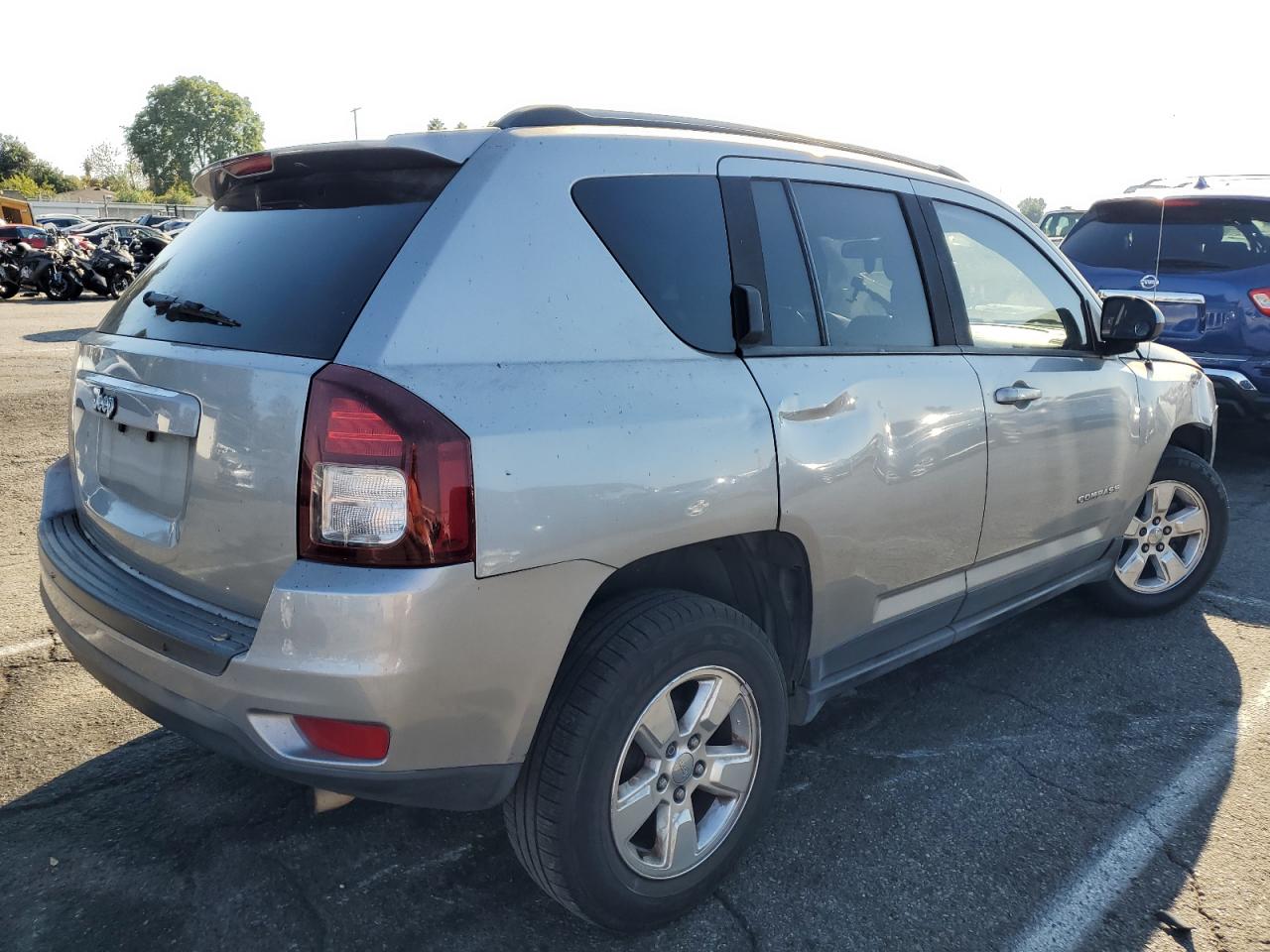 Lot #2940706373 2015 JEEP COMPASS SP