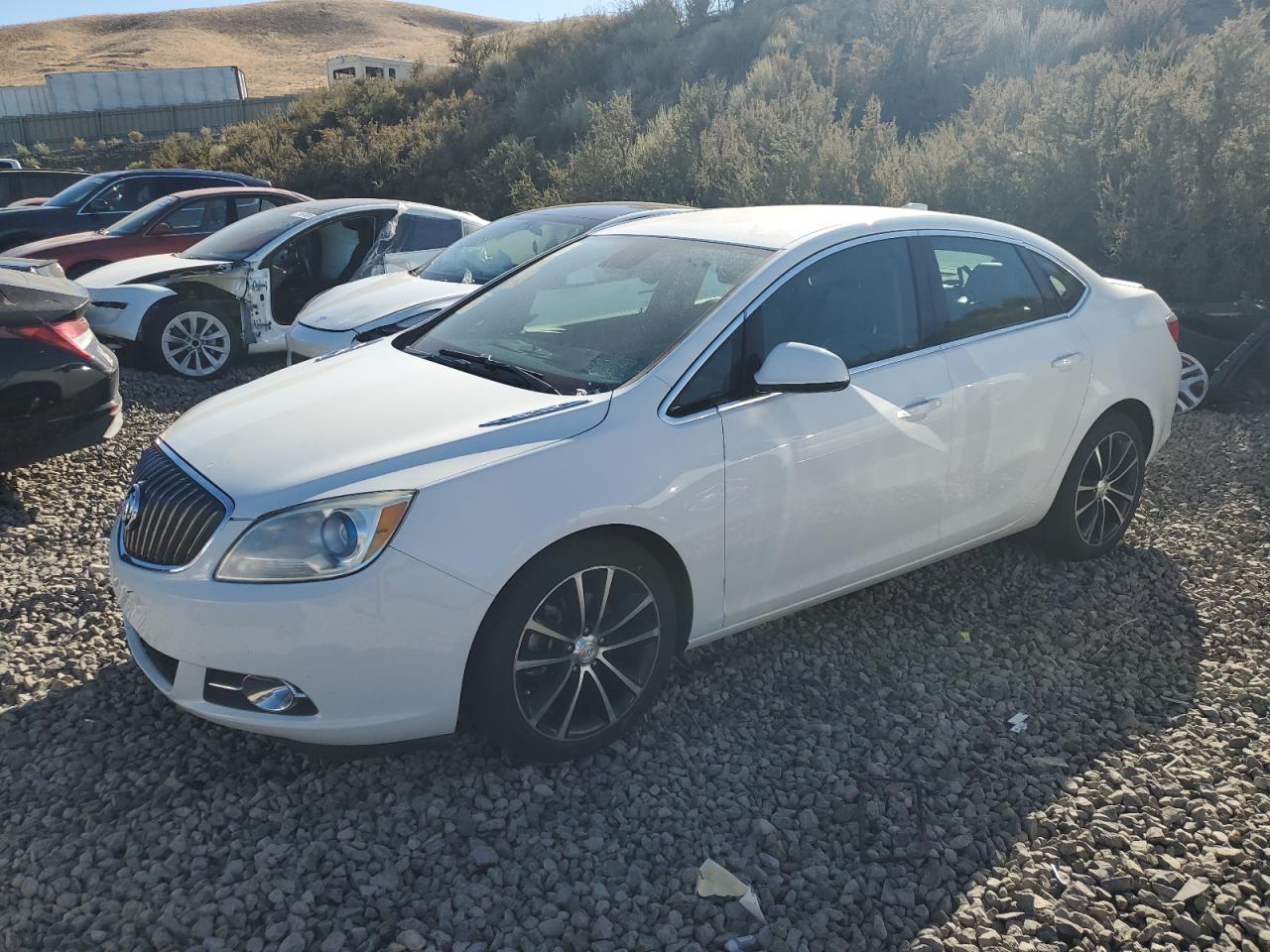 1G4PR5SKXH4110702 BUICK VERANO SPO 2017