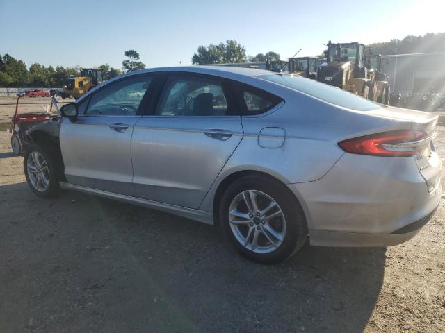 VIN 3FA6P0H71JR135616 2018 Ford Fusion, SE no.2