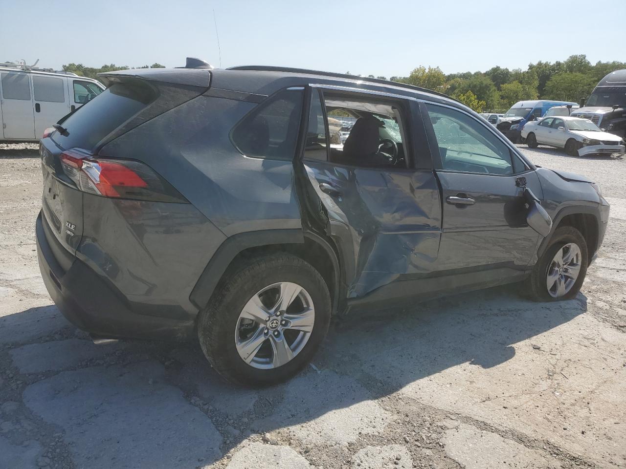 Lot #2972408407 2022 TOYOTA RAV4 XLE