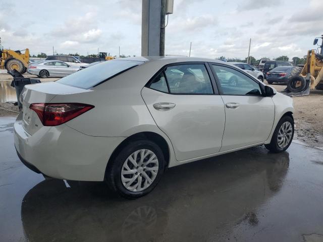 VIN 5YFBURHE4JP854224 2018 Toyota Corolla, L no.3