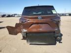 TOYOTA SIENNA LE photo