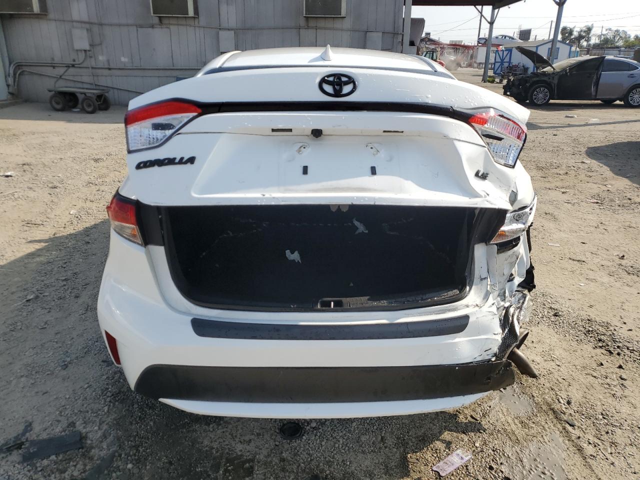 Lot #2988915549 2022 TOYOTA COROLLA LE