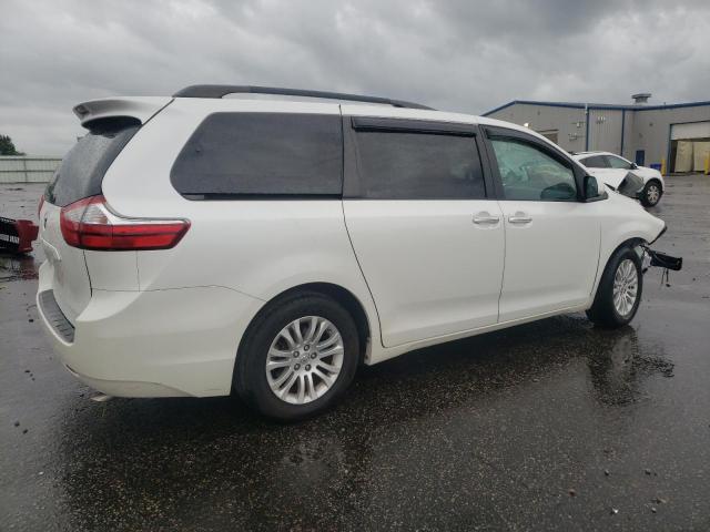 2016 TOYOTA SIENNA XLE - 5TDYK3DCXGS715927