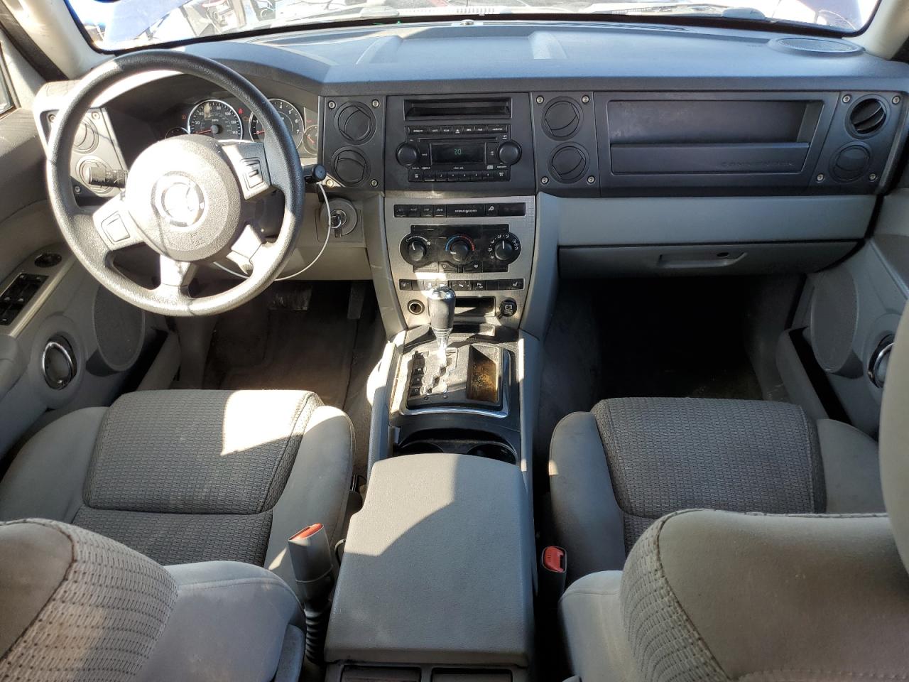 2006 Jeep COMMANDER