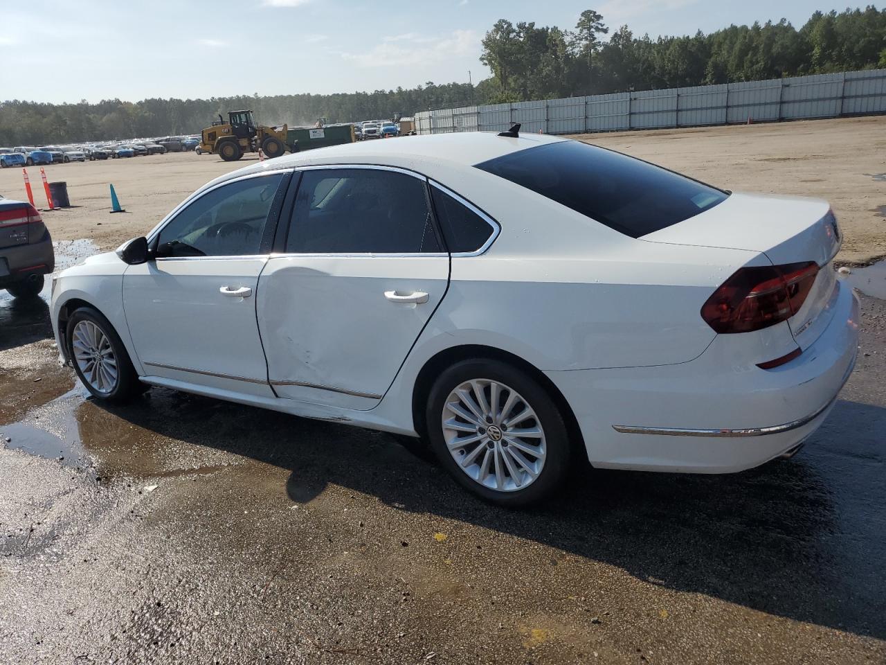 Lot #2988685280 2017 VOLKSWAGEN PASSAT SE