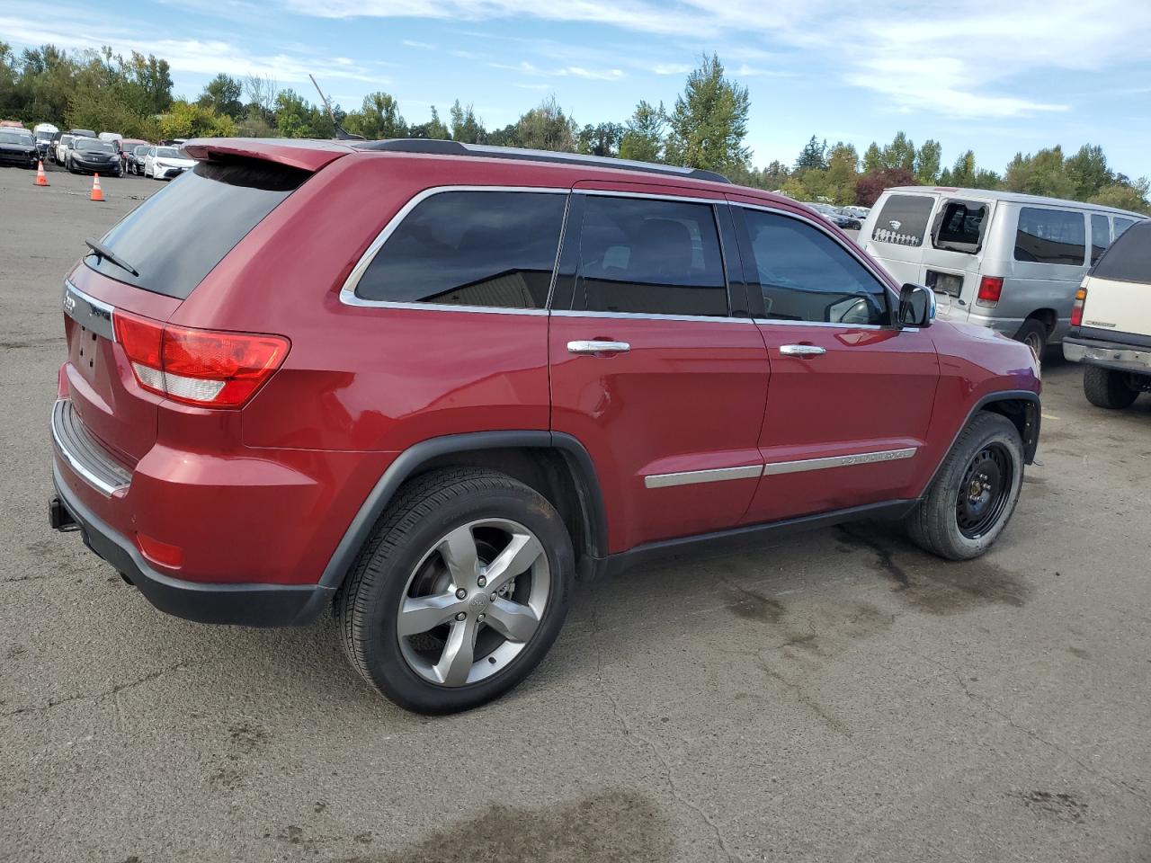 2013 Jeep GRAND CHER, OVERLAND