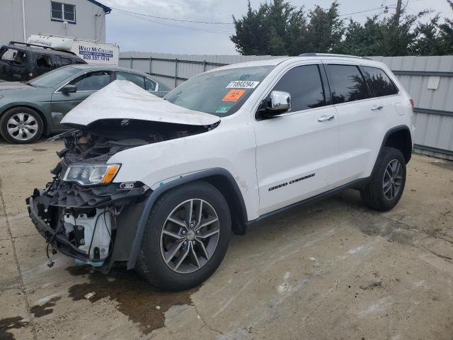 VIN 1C4RJFBG6JC241224 2018 JEEP GRAND CHEROKEE no.1