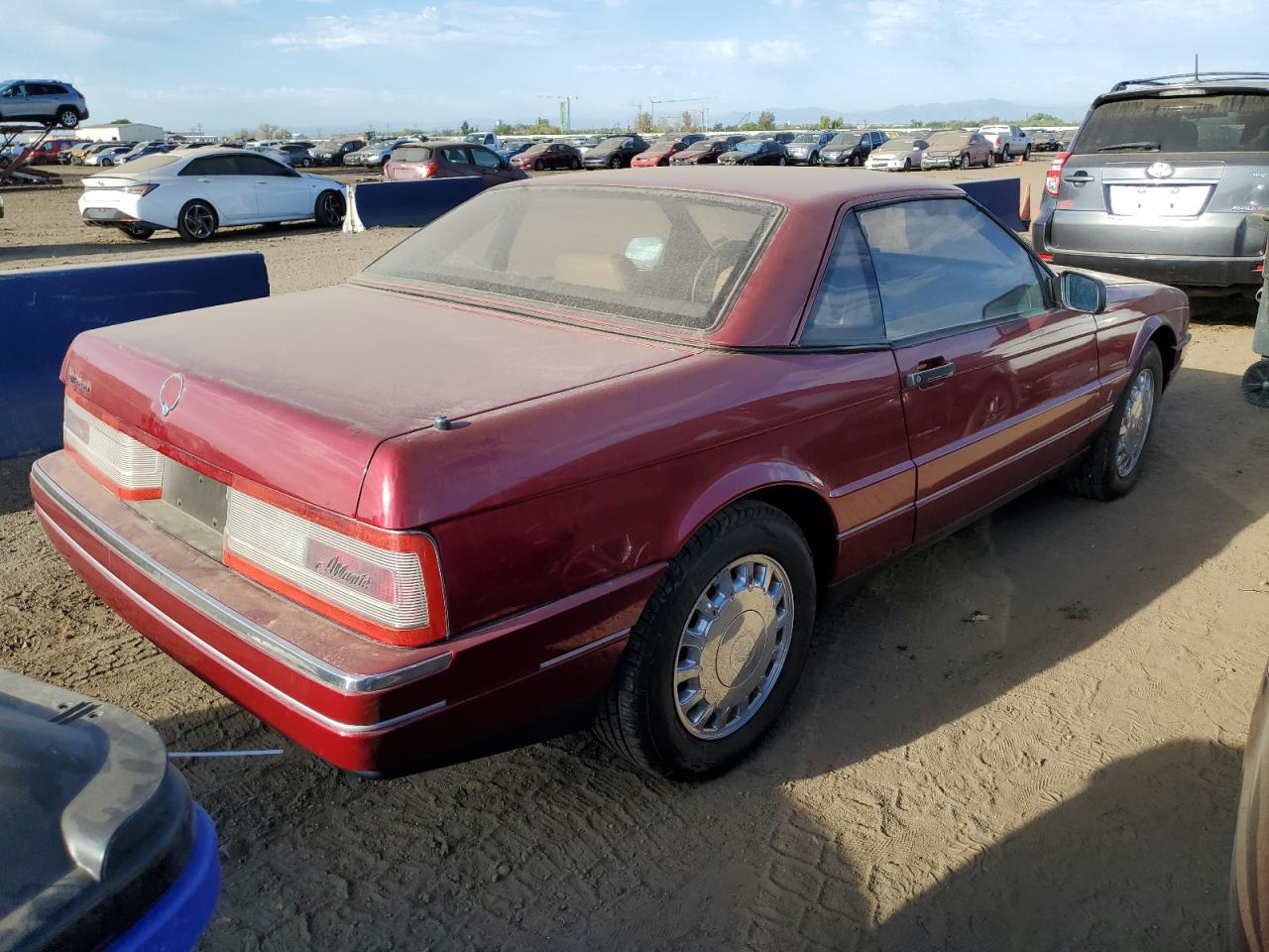 CADILLAC ALLANTE 1993 burgundy  gas 1G6VS3391PU100321 photo #4