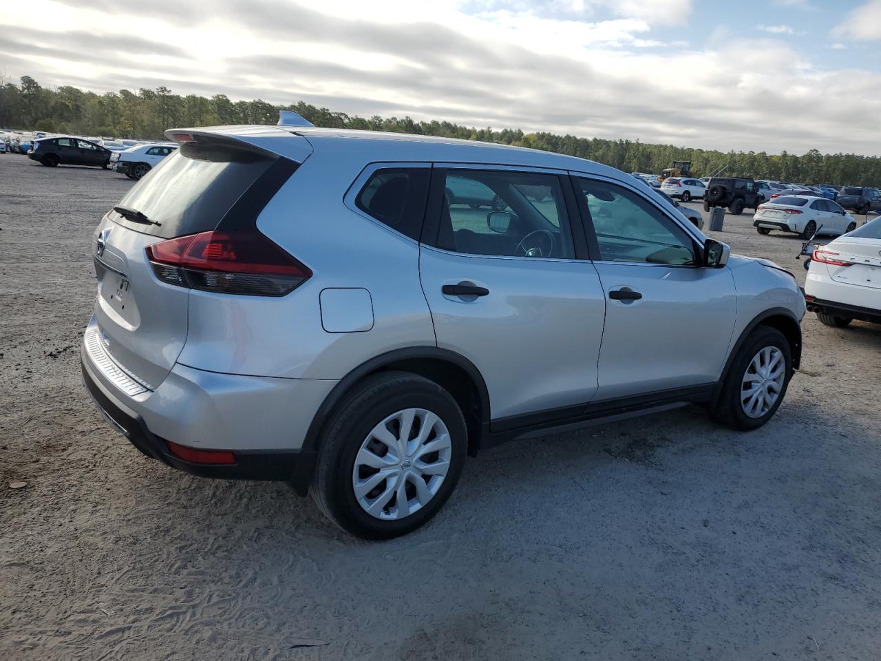 Lot #2972236177 2020 NISSAN ROGUE S