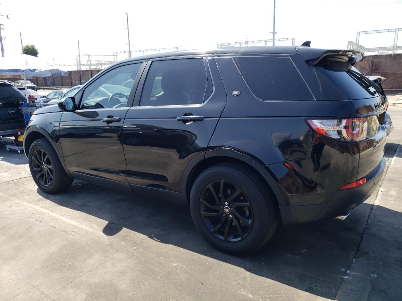 Lot #2921039168 2016 LAND ROVER DISCOVERY