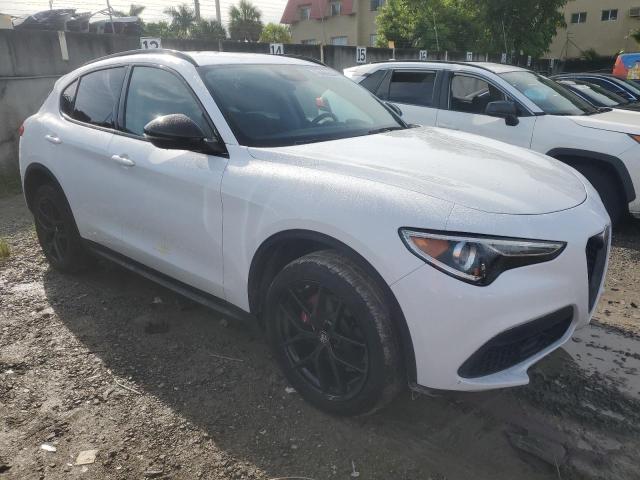 VIN ZASPAJAN1L7C74824 2020 Alfa Romeo Stelvio no.4