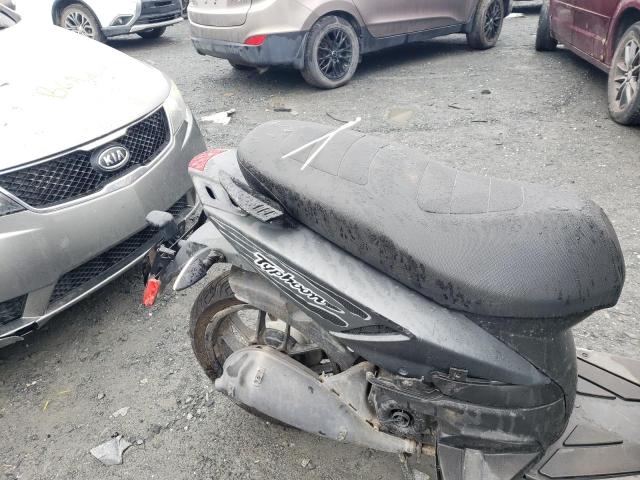 2023 PIAGGIO SCOOTER ZAPC506B5P4004831
