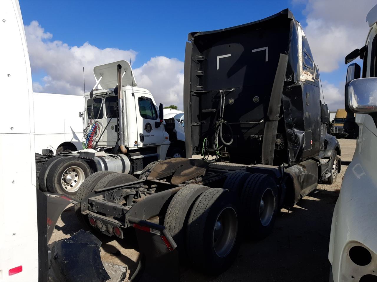 Lot #3023309319 2019 KENWORTH CONSTRUCTI