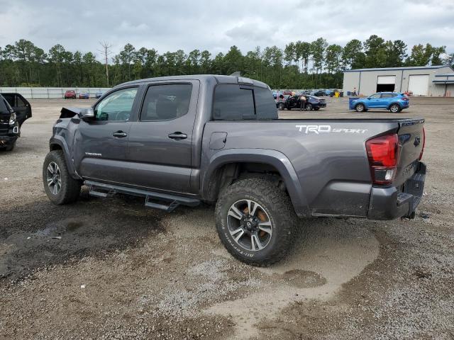 VIN 5TFAZ5CN7JX054659 2018 Toyota Tacoma, Double Cab no.2