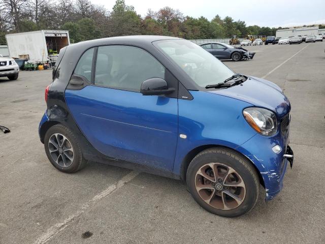 VIN WMEFJ5DA2GK055637 2016 Smart Fortwo no.4