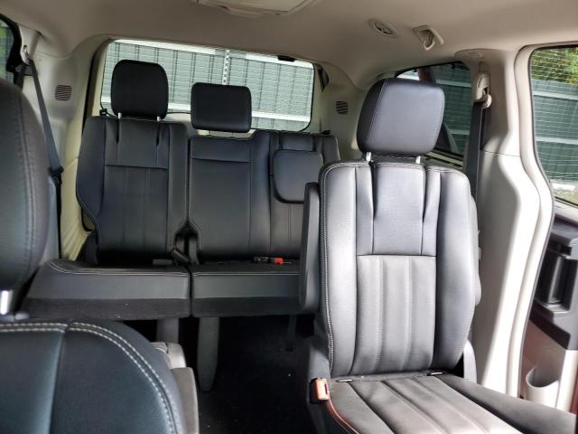 2015 CHRYSLER TOWN & COU - 2C4RC1BG2FR596287