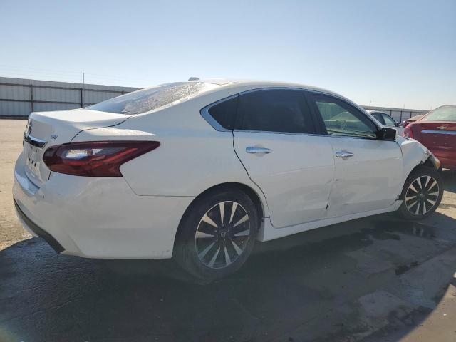 NISSAN ALTIMA 2.5 2018 white  gas 1N4AL3AP5JC243737 photo #4