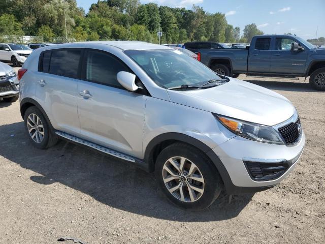 VIN KNDPB3AC9G7871225 2016 KIA Sportage, LX no.4