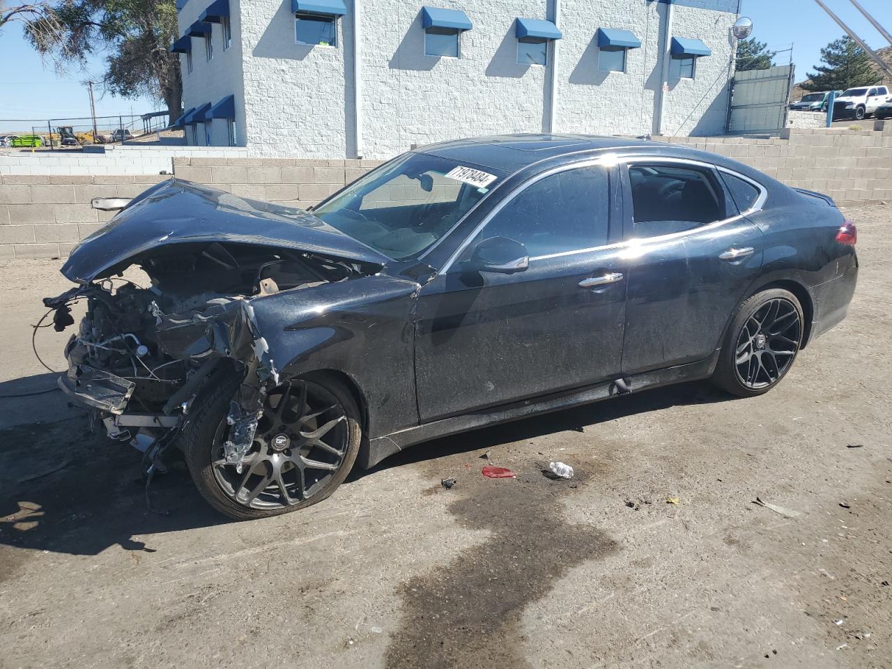 INFINITI Q70 3.7 LUXE