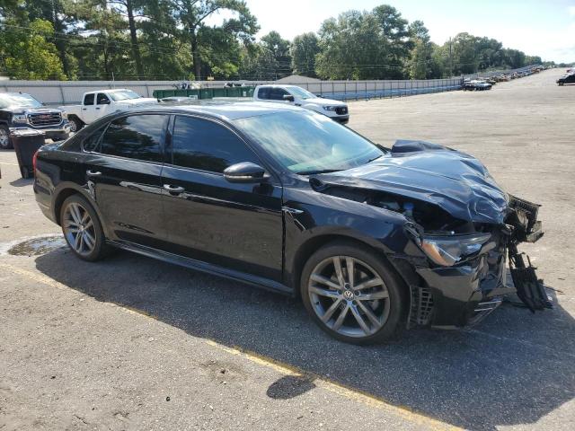 2018 VOLKSWAGEN PASSAT S - 1VWAA7A33JC041237