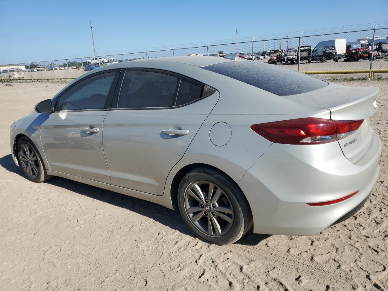 Lot #2943263955 2018 HYUNDAI ELANTRA SE