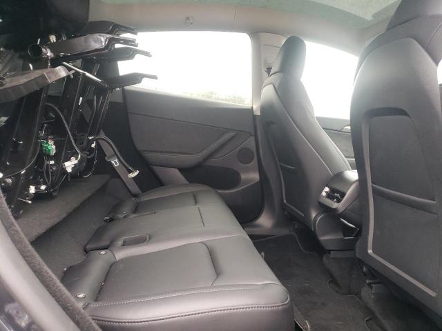 2024 TESLA MODEL Y - 7SAYGDEE1RF080095