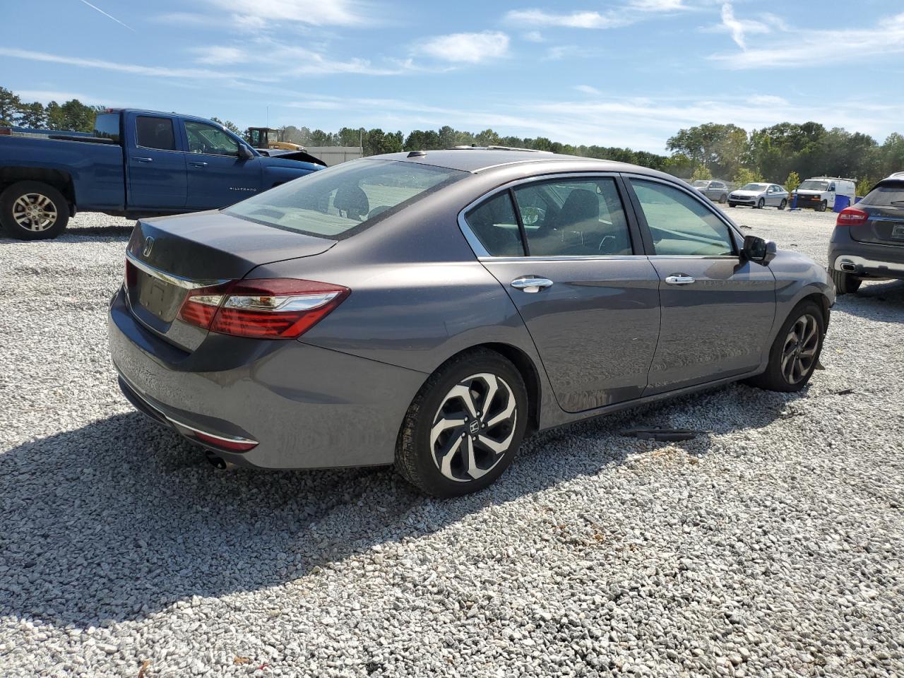 Lot #3037057725 2017 HONDA ACCORD EXL